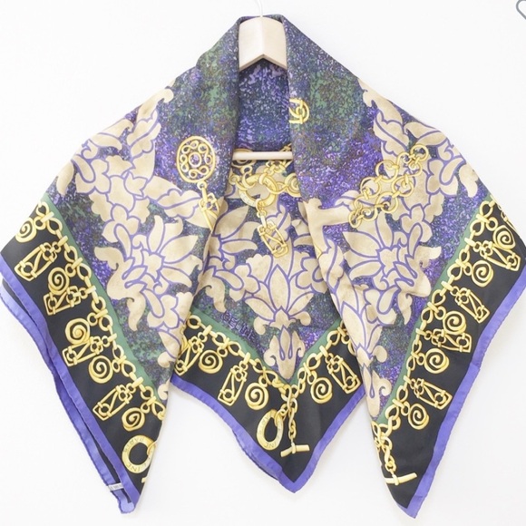 Celine EUC silk large scarf blue green gold chain motif - Picture 7 of 9